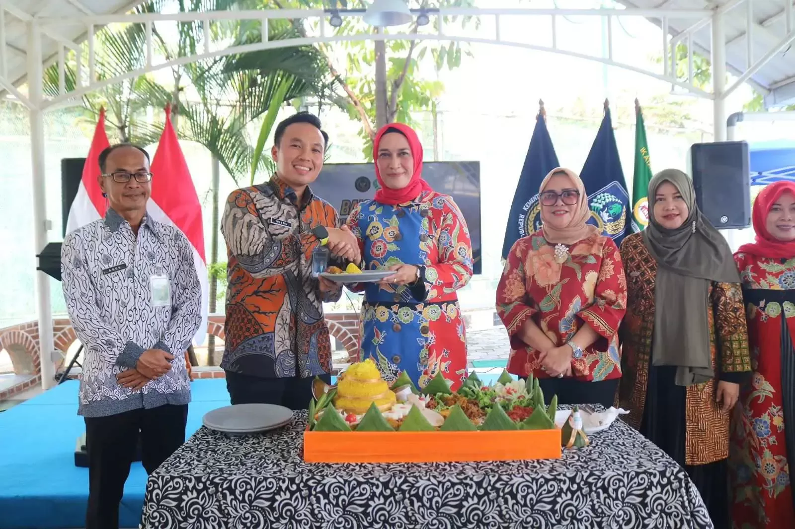 Peringati HUT ke-117, Ikatan Notaris Indonesia Kabupaten Bogor Salurkan Bantuan Sosial ke Lapas Cibinong
