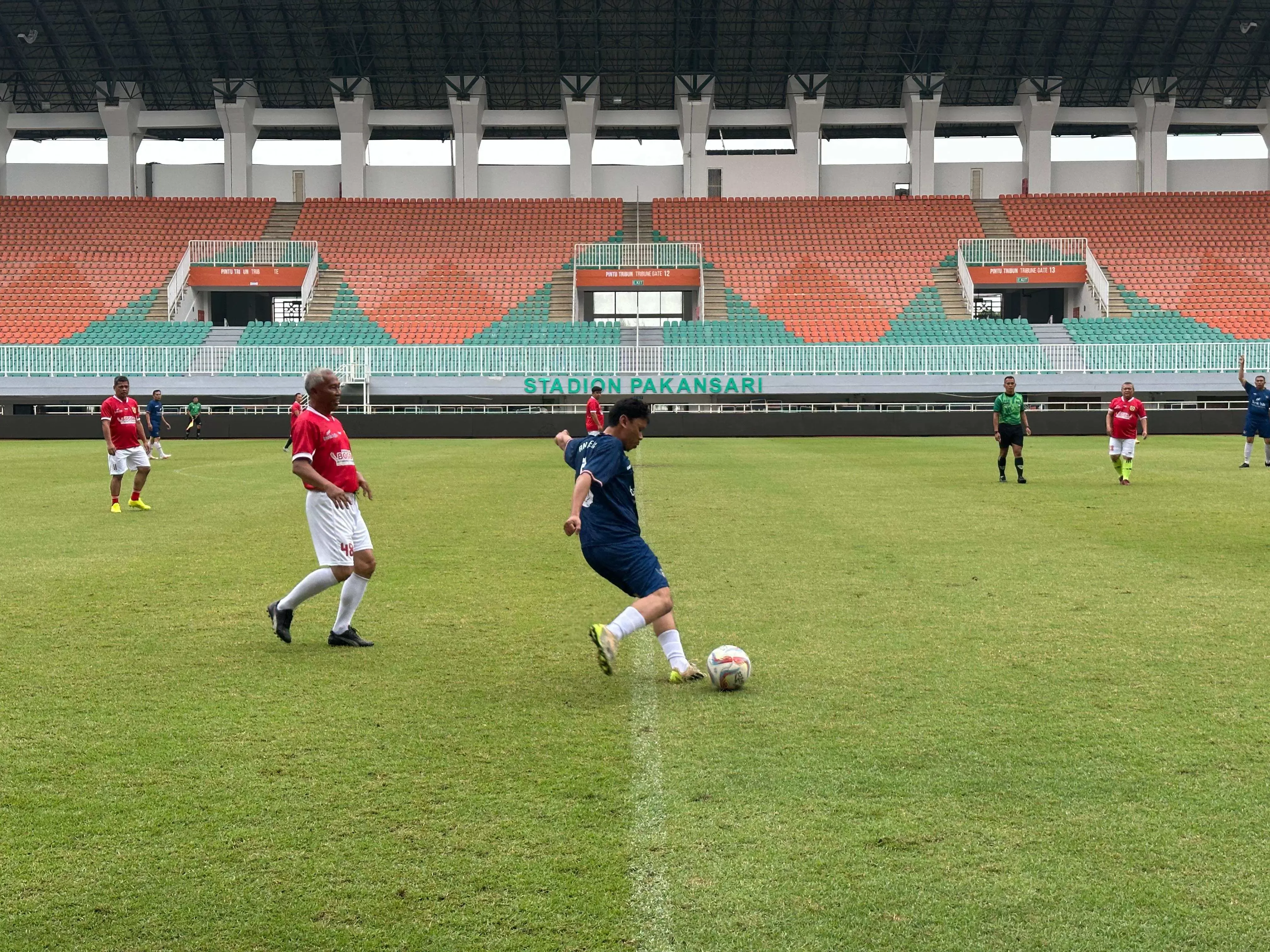 Pemkab Bogor Terima Kunjungan Pemkot Sukabumi di Stadion Pakansari, Bahas Sinergi Revitalisasi Infrastruktur Olahraga