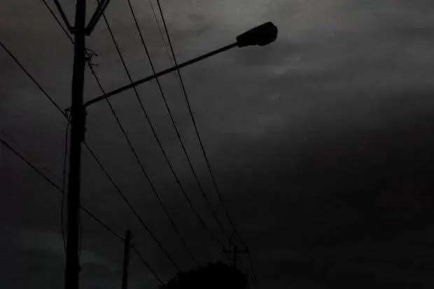 Warga Keluhkan Jalan Gelap dan Rusak di Pajajaran Bogor Timur