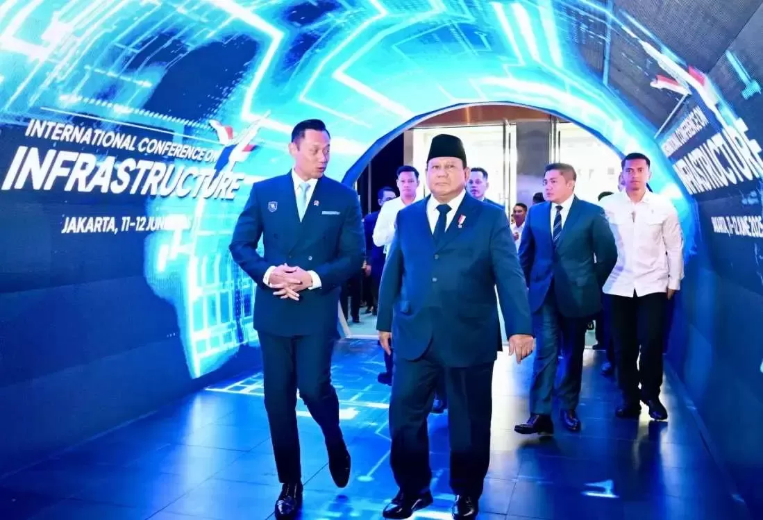 Presiden Prabowo Puji Kinerja AHY dalam Pembangunan Infrastruktur Nasional