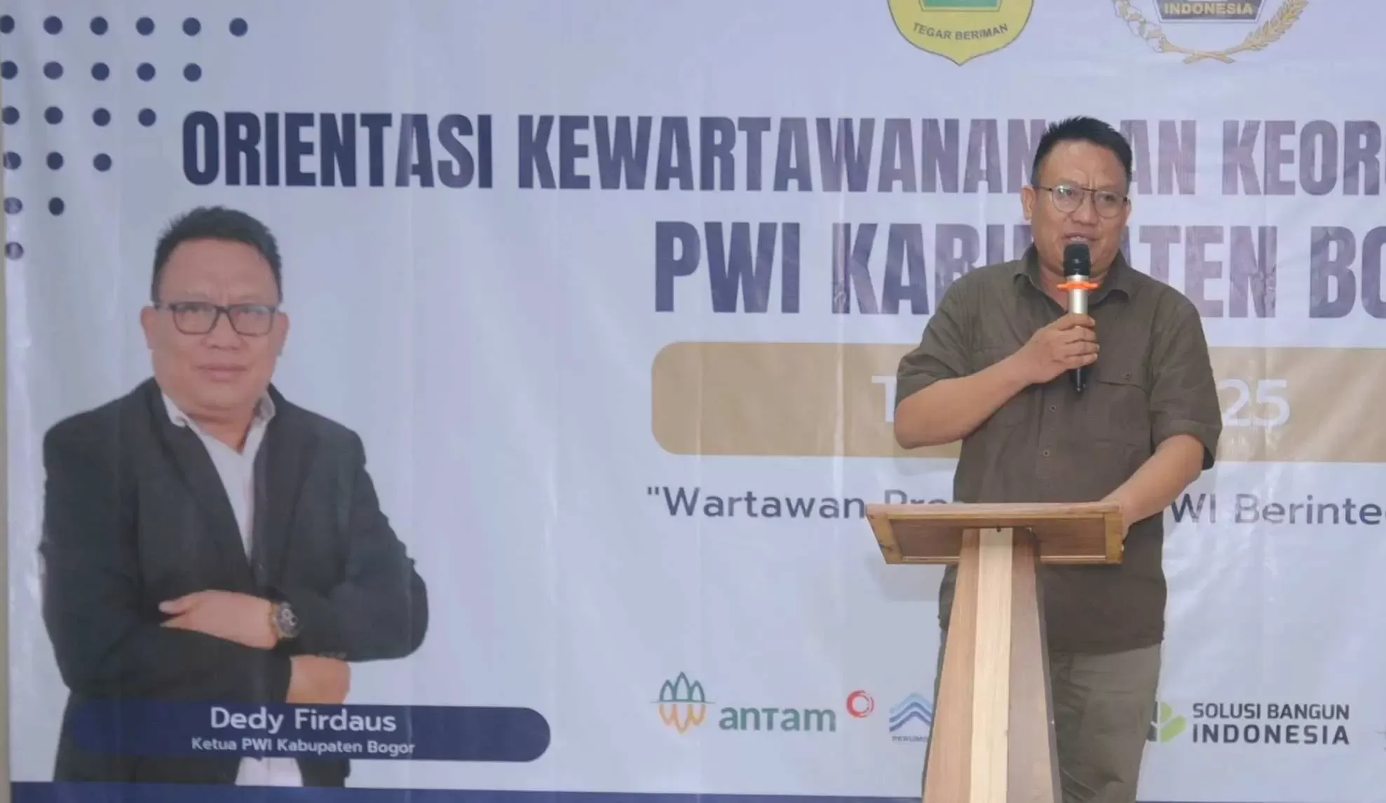 Dedy Firdaus Apresiasi OKK PWI Bekasi Raya: Dorong Wartawan Profesional dan Berintegritas