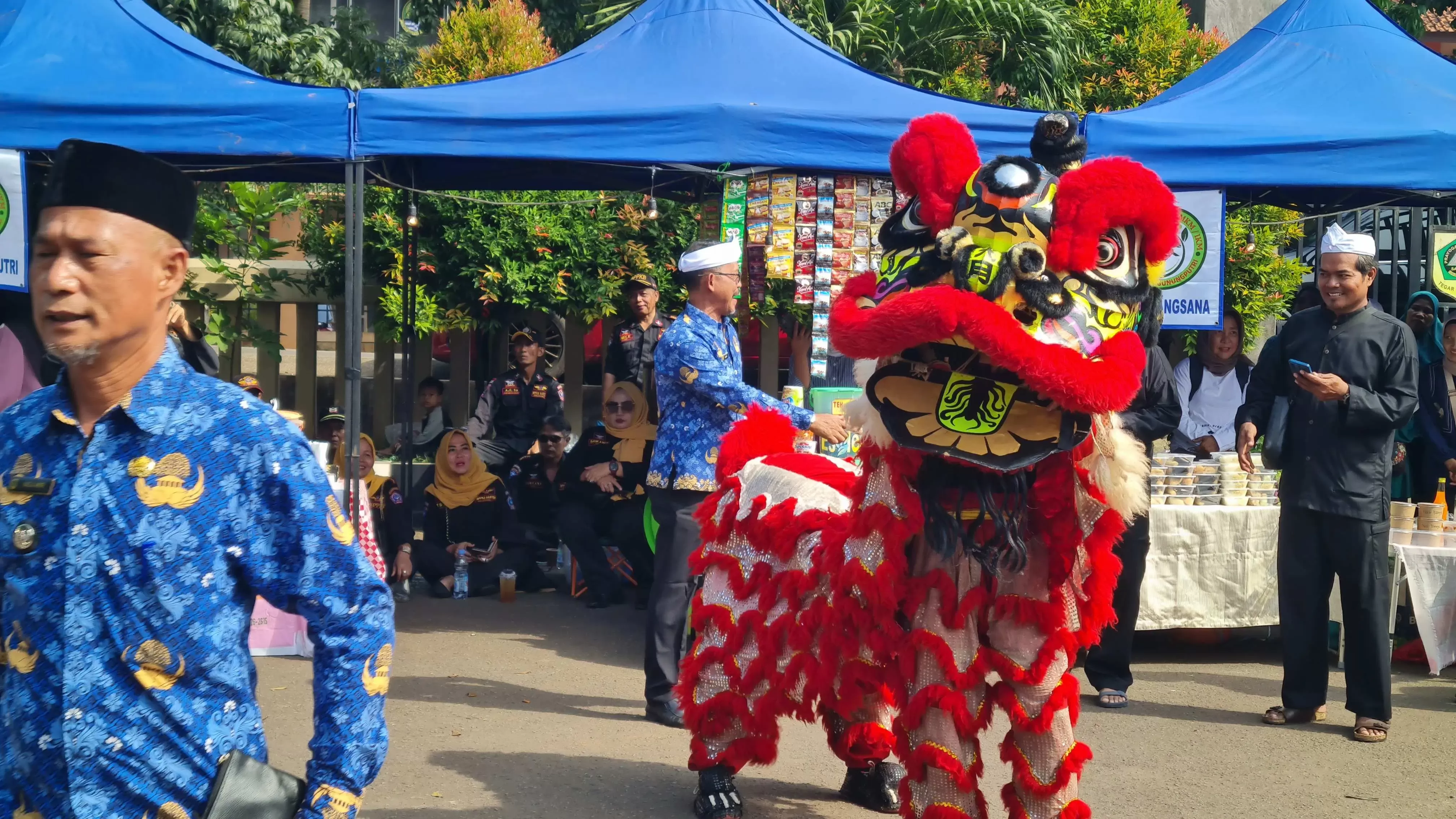 Barongsai dan Pencak Silat Meriahkan HJB ke-543 di Gunung Putri