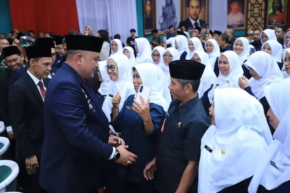 329 Kepala Sekolah SD dan SMP Dilantik, Bupati Bogor Rudy Susmanto: Didik Anak-Anak dengan Hati