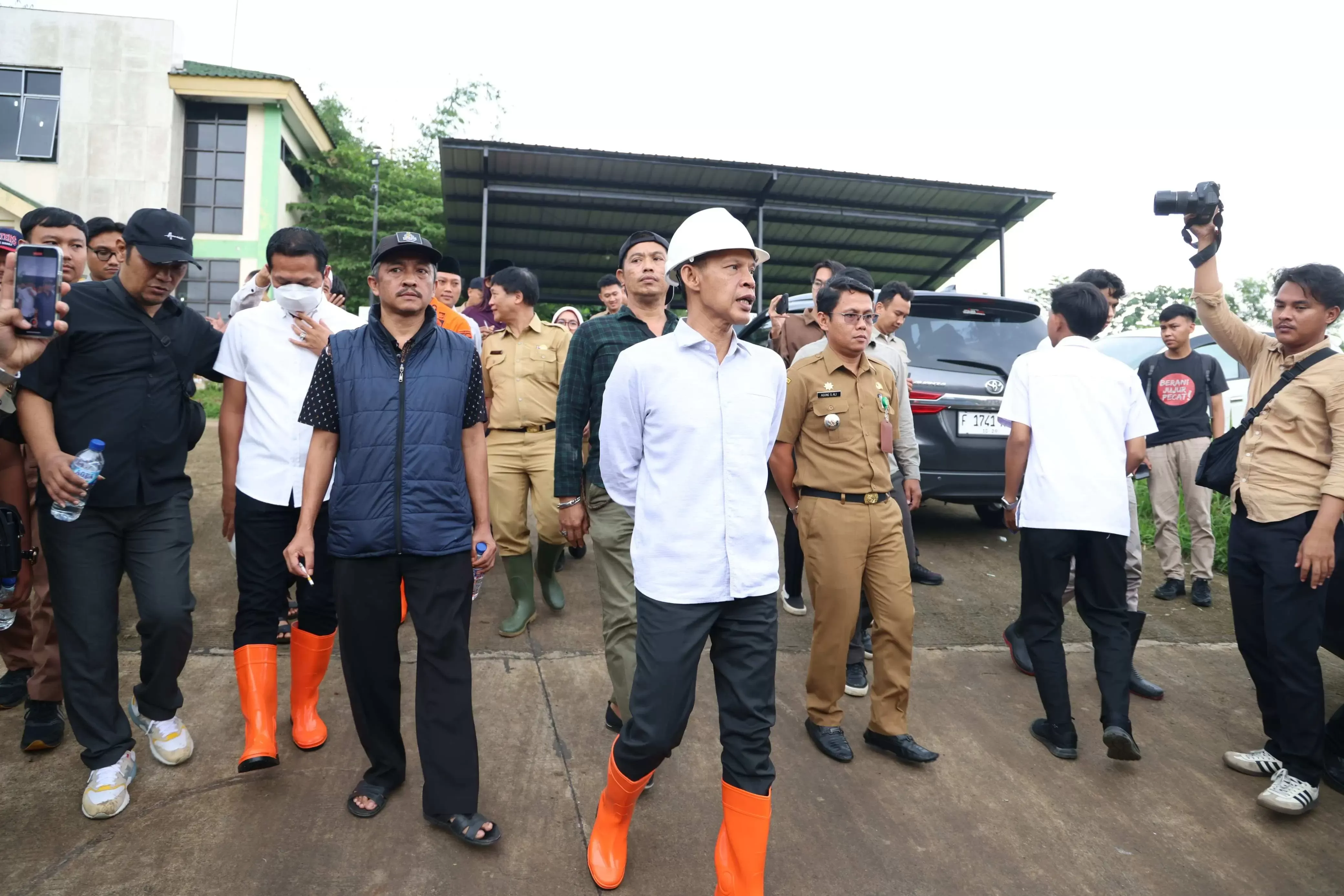 Kolaborasi Atasi Sampah, Wakil Bupati dan Wakil Wali Kota Bogor Tinjau TPA Galuga
