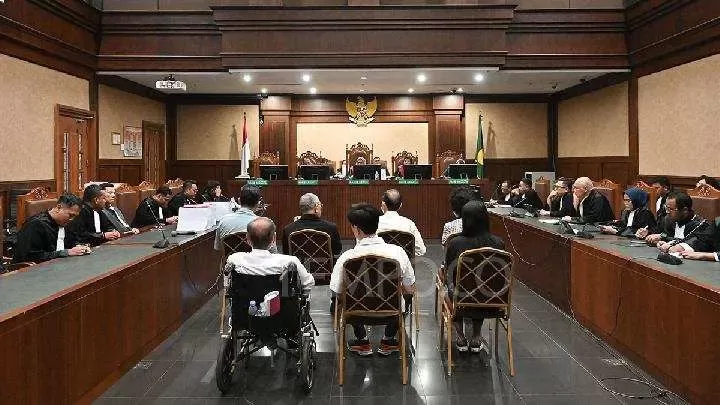 6 Eks Pejabat PT Antam Dituntut 9 Tahun Penjara atas Dugaan Korupsi Emas Rp3,3 Triliun