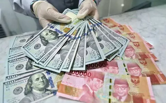 Rupiah Melemah Tipis ke Rp16.570/US$, Pasar Respon Meredanya Perang Dagang AS-China