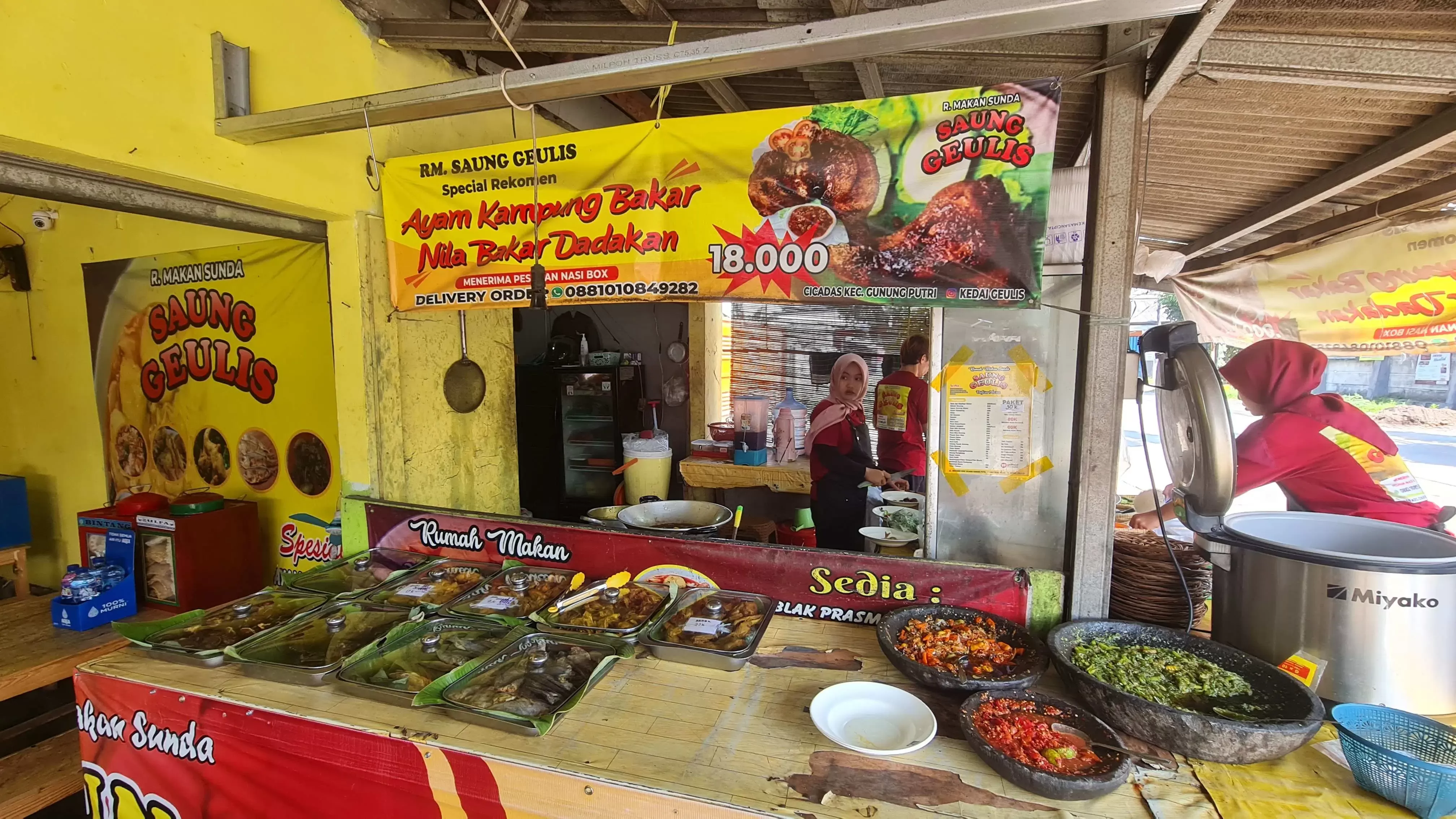 Saung Geulis, Rumah Makan Sunda Favorit di Gunung Putri Hadirkan Menu Lezat dan Harga Bersahabat