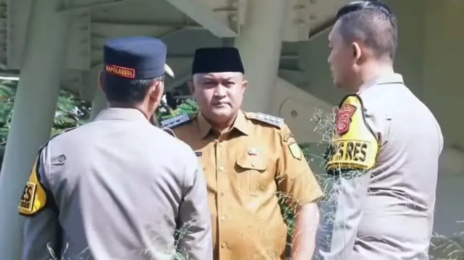 Bupati Bogor Panggil Kades Klapanunggal Terkait Permintaan THR Rp165 Juta
