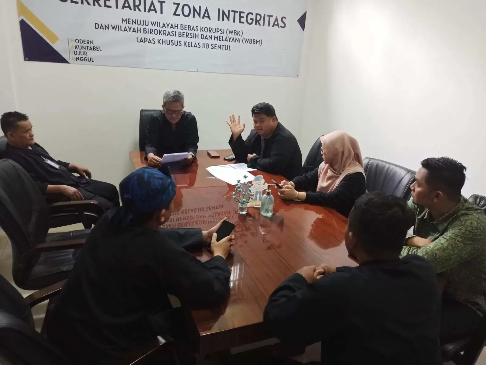 Lapas Khusus Kelas IIB Sentul Gelar Rapat Persiapan Layanan Kunjungan Idulfitri 1446 H