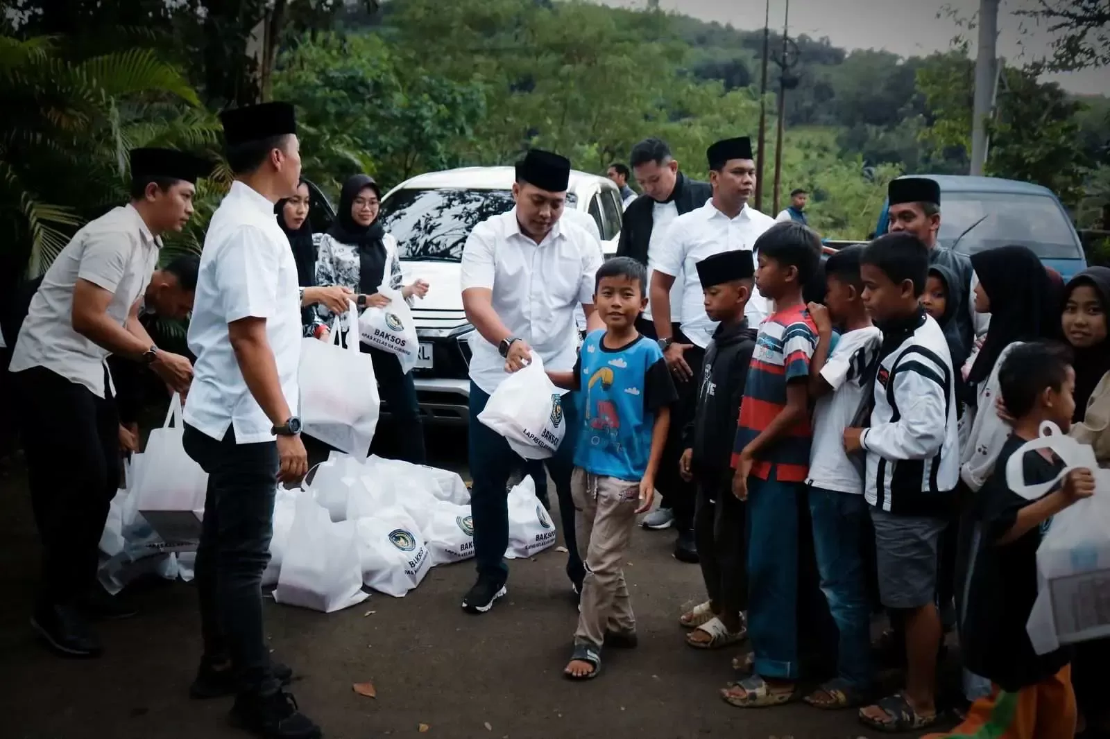 Lapas Cibinong Berbagi Takjil Gratis untuk Warga di Bulan Ramadan