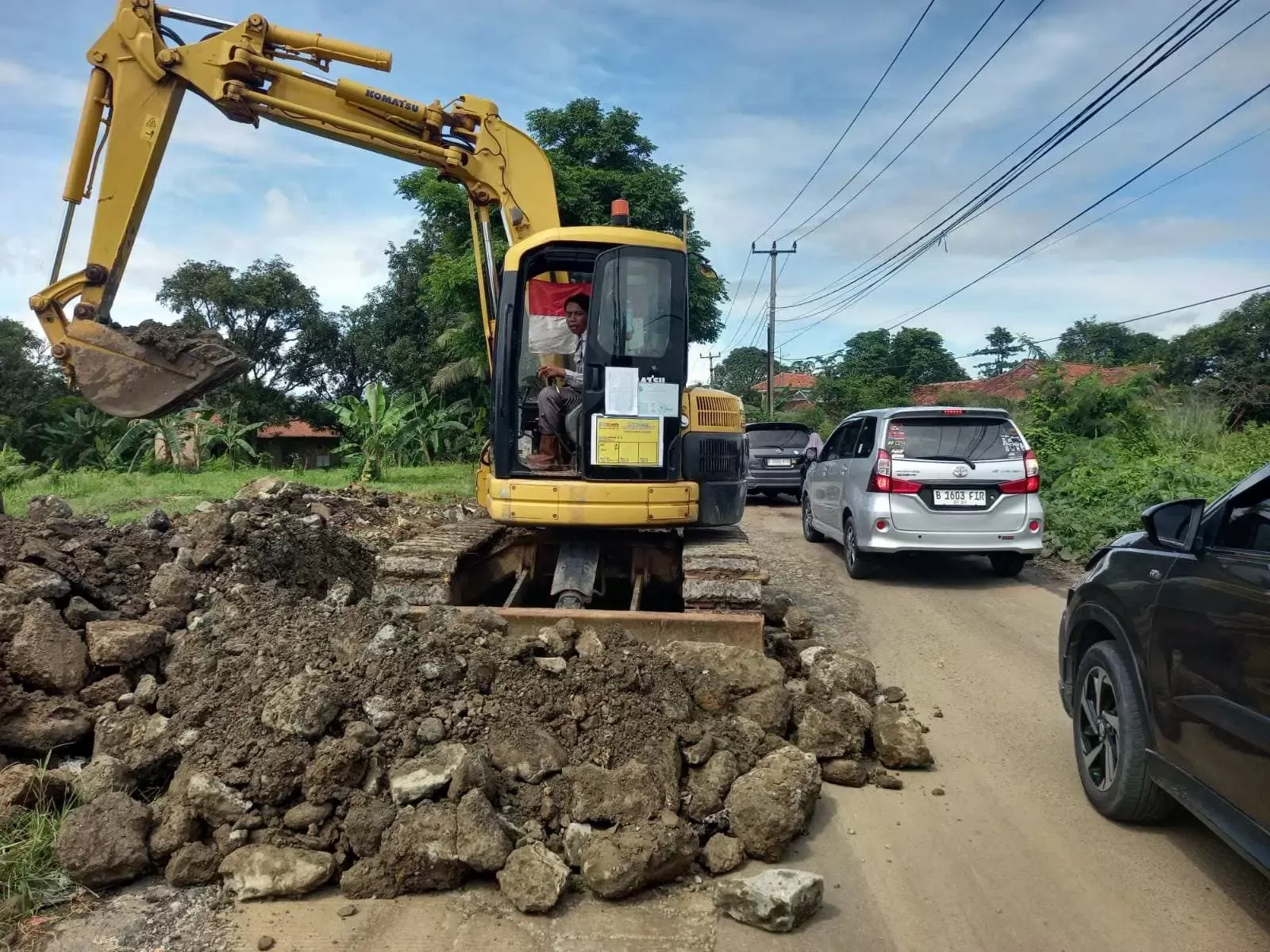 Jalan Pahae-Pasir Peuteuy di Mekarwangi Mulai Diperbaiki, Fokus Tingkatkan Kualitas Infrastruktur