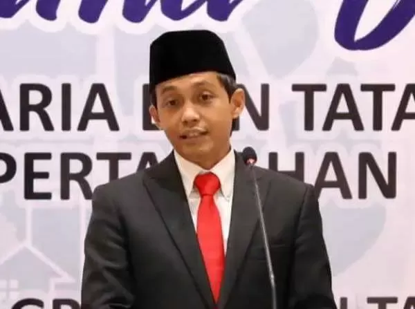 Raja Juli Antoni Klarifikasi Soal Sertifikat Hak Guna Bangunan Pagar Laut di Tangerang