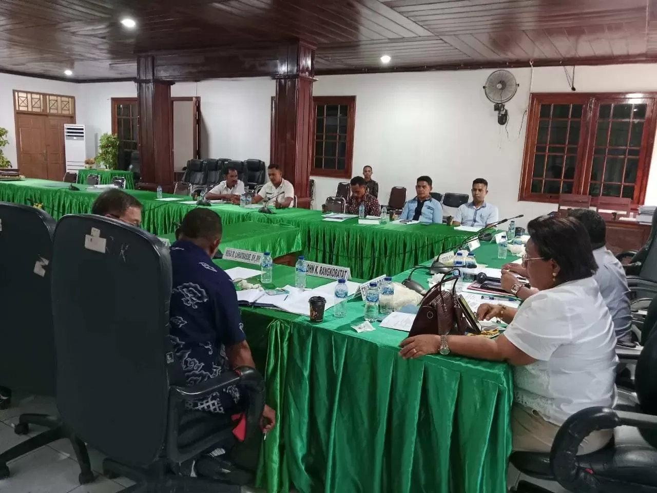 Masyarakat Desa Makatian Tuntut Transparansi: DPRD KKT Gelar Rapat Tangani Dugaan Penyalahgunaan Dana Desa
