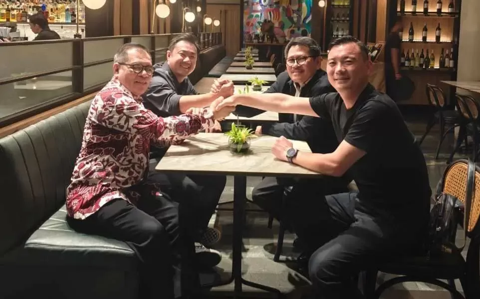 Bupati Terpilih Tanimbar Ricky Jauwerissa Bertemu Dubes RI untuk Tiongkok, Bahas Kemajuan Daerah