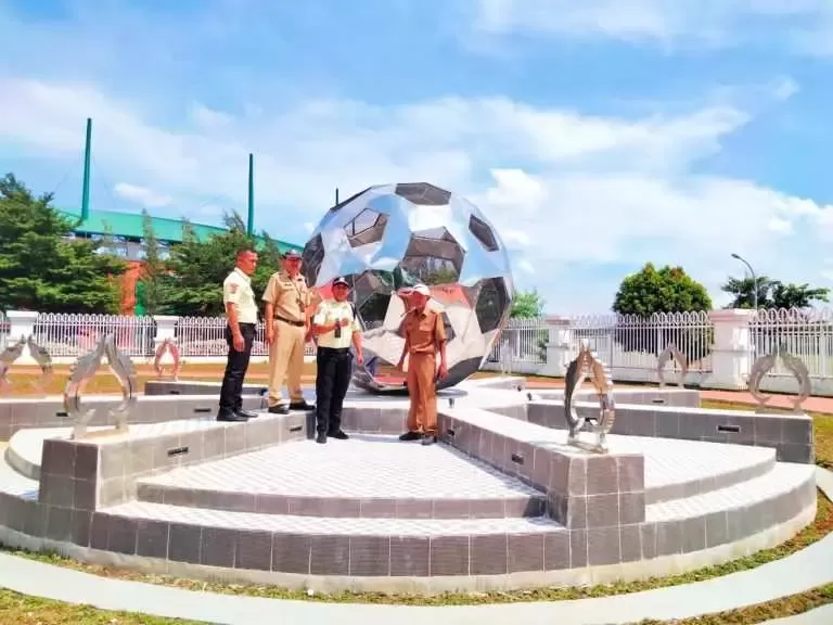 Plaza Selatan Stadion Pakansari Jadi Spot Foto Favorit di Kabupaten Bogor