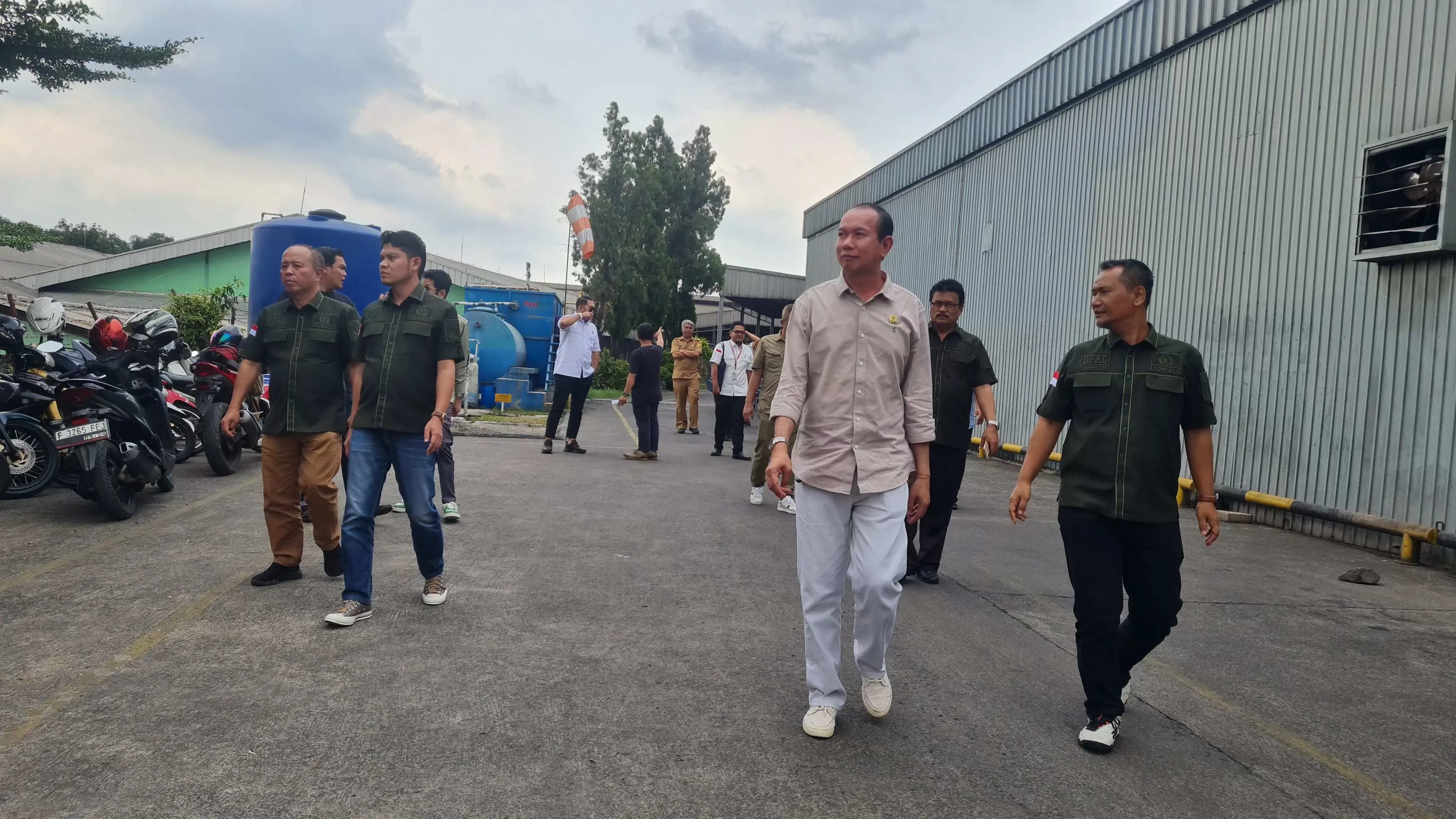Camat Gunung Putri Apresiasi Sidak DPRD Kabupaten Bogor ke Perusahaan di Desa Cicadas