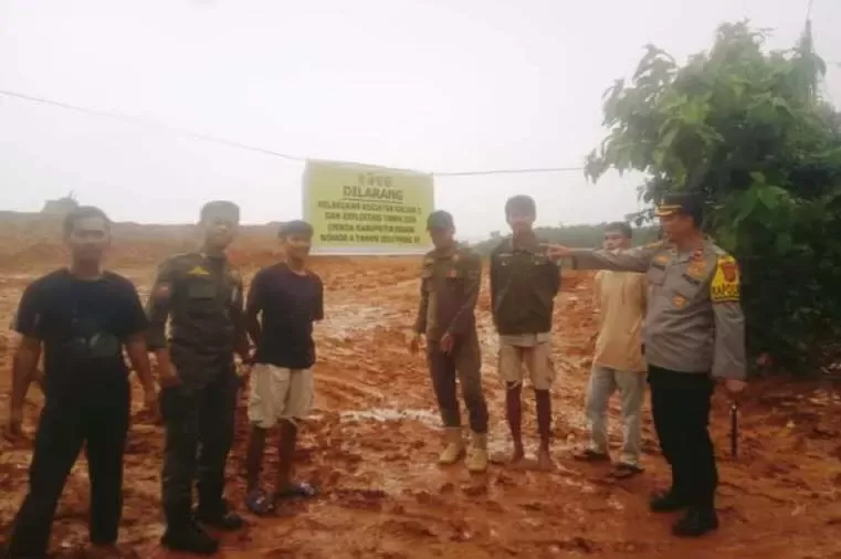 Polsek Parung Panjang Hentikan Aktivitas Galian C Ilegal di Desa Gorowong