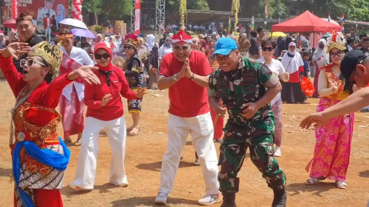 Gebyar Karnaval di Desa Wanaherang, Dalam Rangka HUT RI Ke-79 Tahun