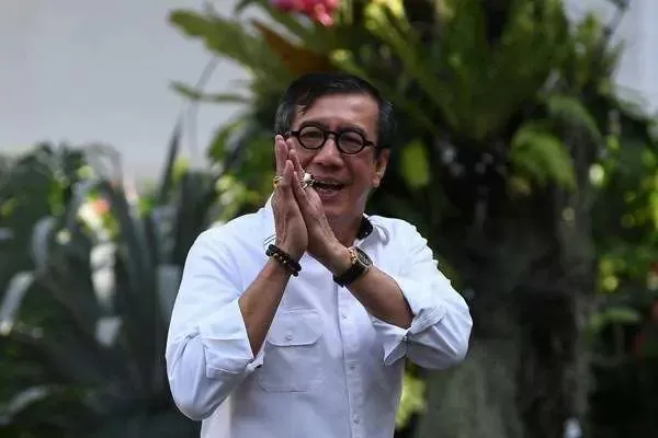 Presiden Jokowi Dikabarkan Reshuffle Beberapa Kabinet Hari Ini, Salah Satunya Yasonna Laoly