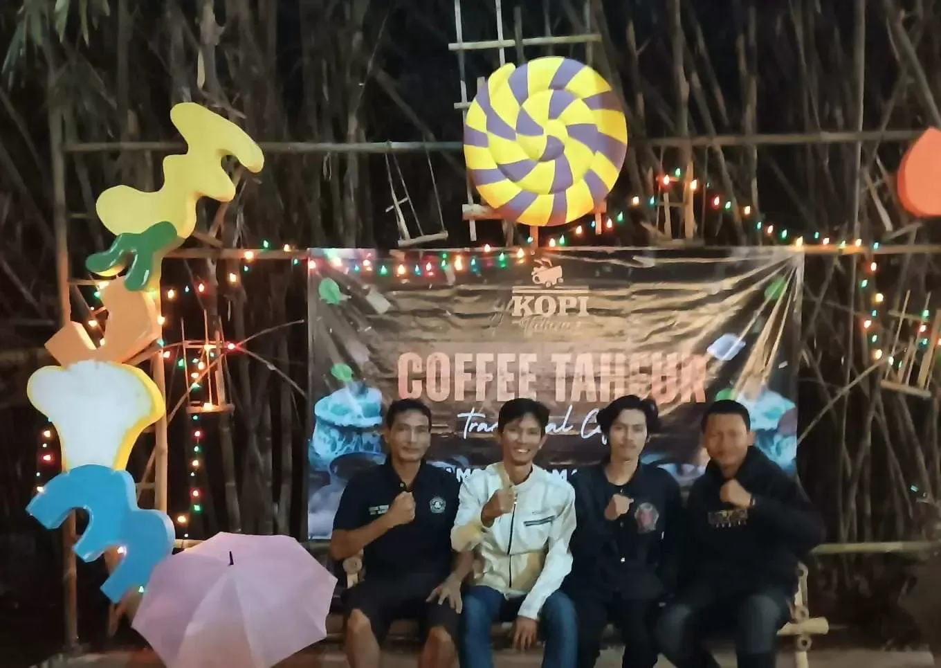 Karang Taruna Dari Tangerang Selatan Dan Kabupaten Bogor Ngopi Taheur di Desa Jagabita