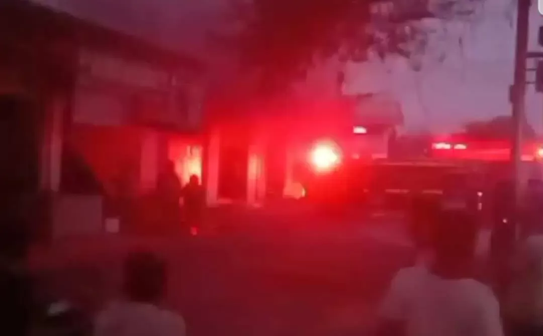 Sebuah Minimarket di Wilayah Bojong Nangka Bogor Terbakar