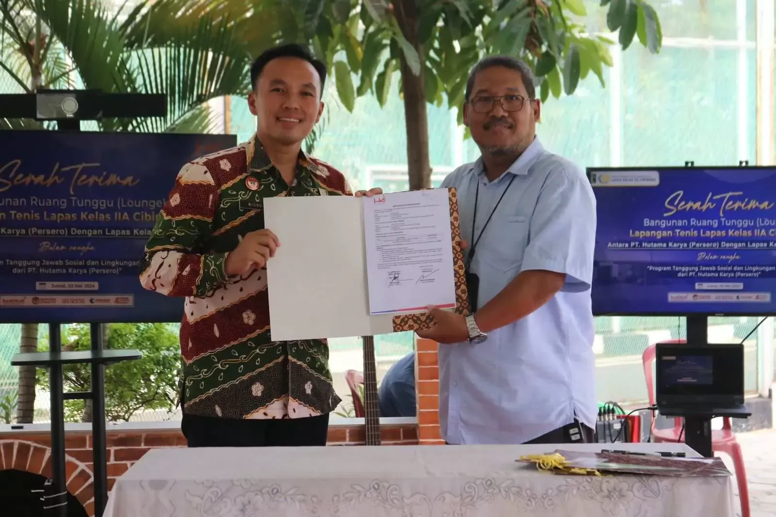 PT Hutama Karya (Persero) berikan bantuan Fasilitas Pembinaan bagi Warga Binaan Lapas Cibinong