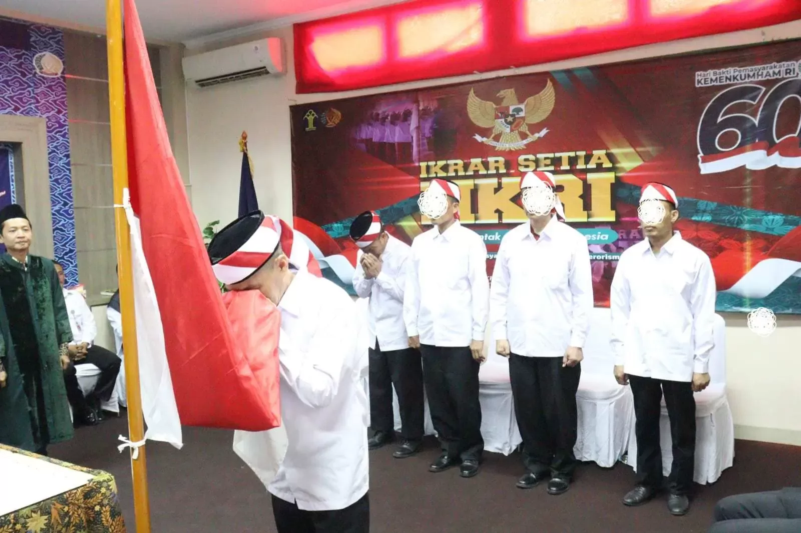 Lima Napiter Lapas Sentul Lakukan Ikrar NKRI! 