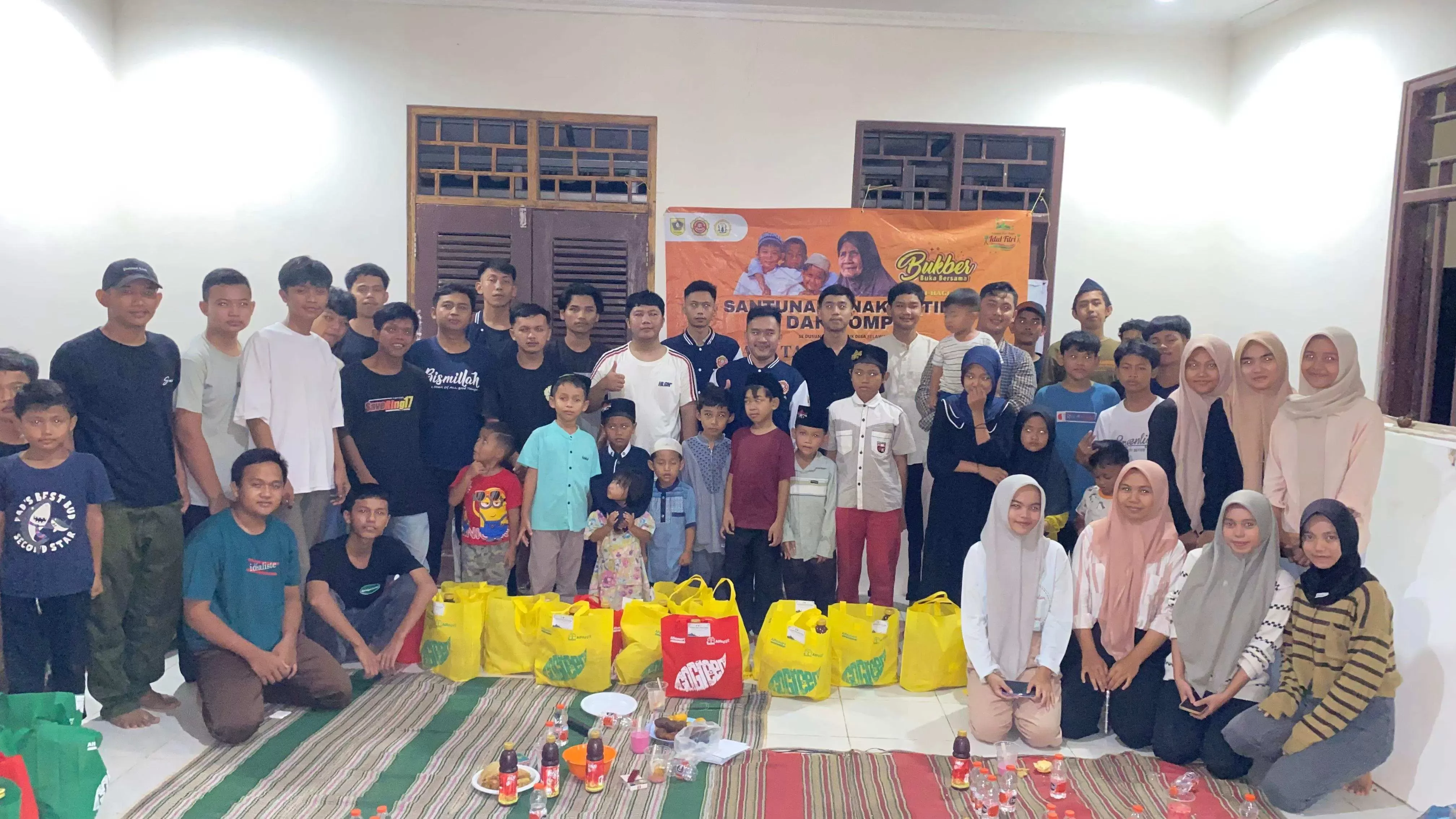 Bangun Kepedulian Pemuda, Karang Taruna Unit 5 Selawangi Tanjungsari, Santuni Anak Yatim dan Dhuafa