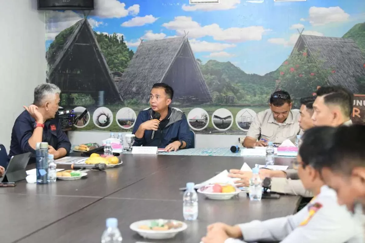 Respon Keluhan Bogor, PJ Gubernur Jabar Tinjau Langsung Jalan Parung Panjang