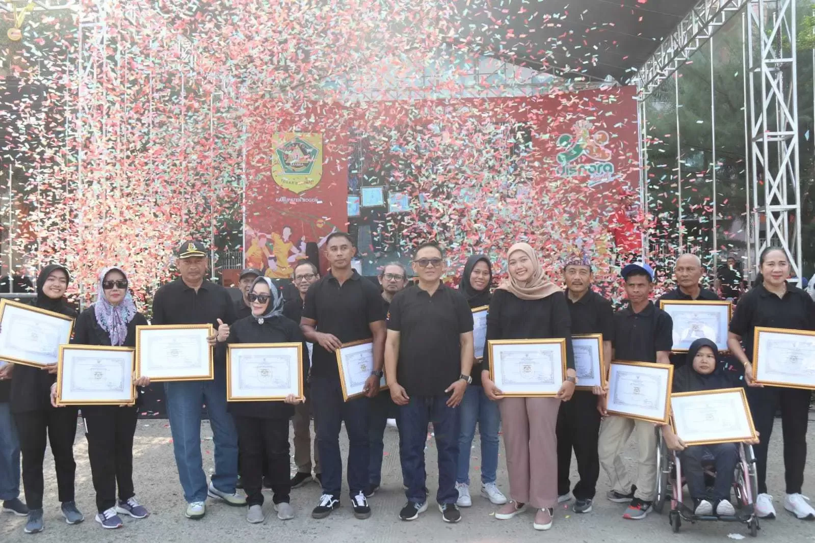 Bupati Bogor Tebar Penghargaan Kepada Patriot Olahraga Kabupaten Bogor.