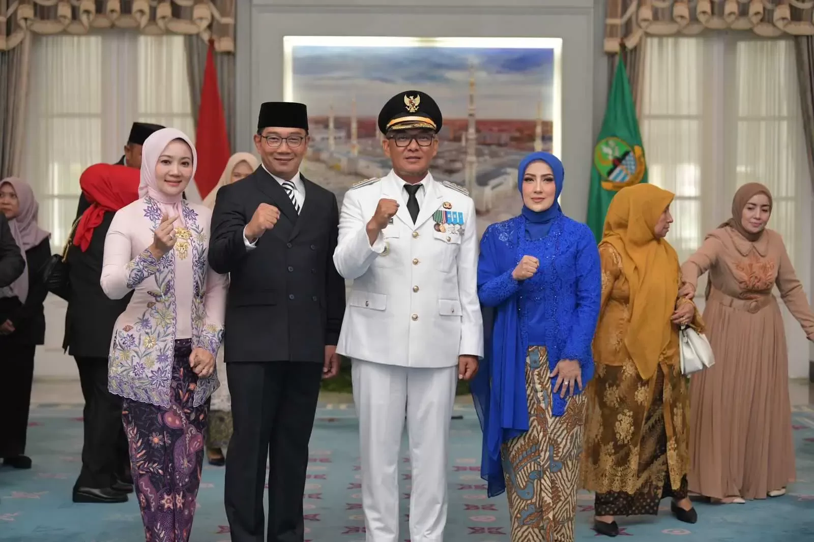 Hore…Iwan Setiawan Resmi Jadi Bupati Bogor.