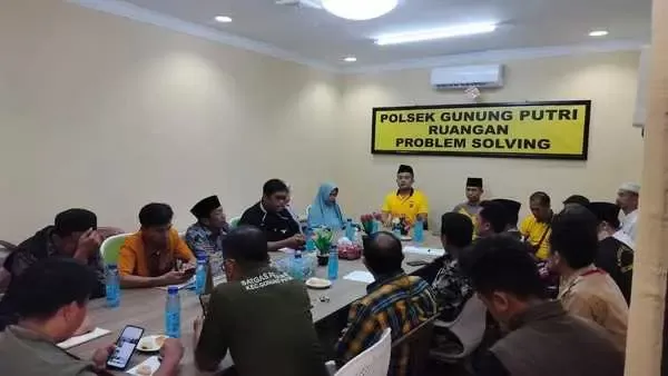 Meminimalisir Aksi Tawuran Pelajar, Polsek Gunung Putri bentuk Group Satgas Pelajar WA.