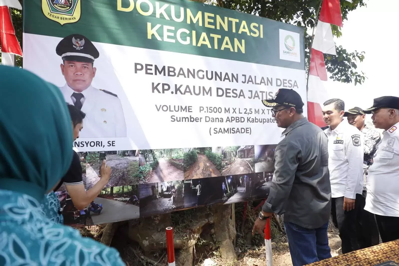 Iwan Setiawan Pantau Hasil Pelaksanaan Pembangunan di Wilayah Cileungsi.