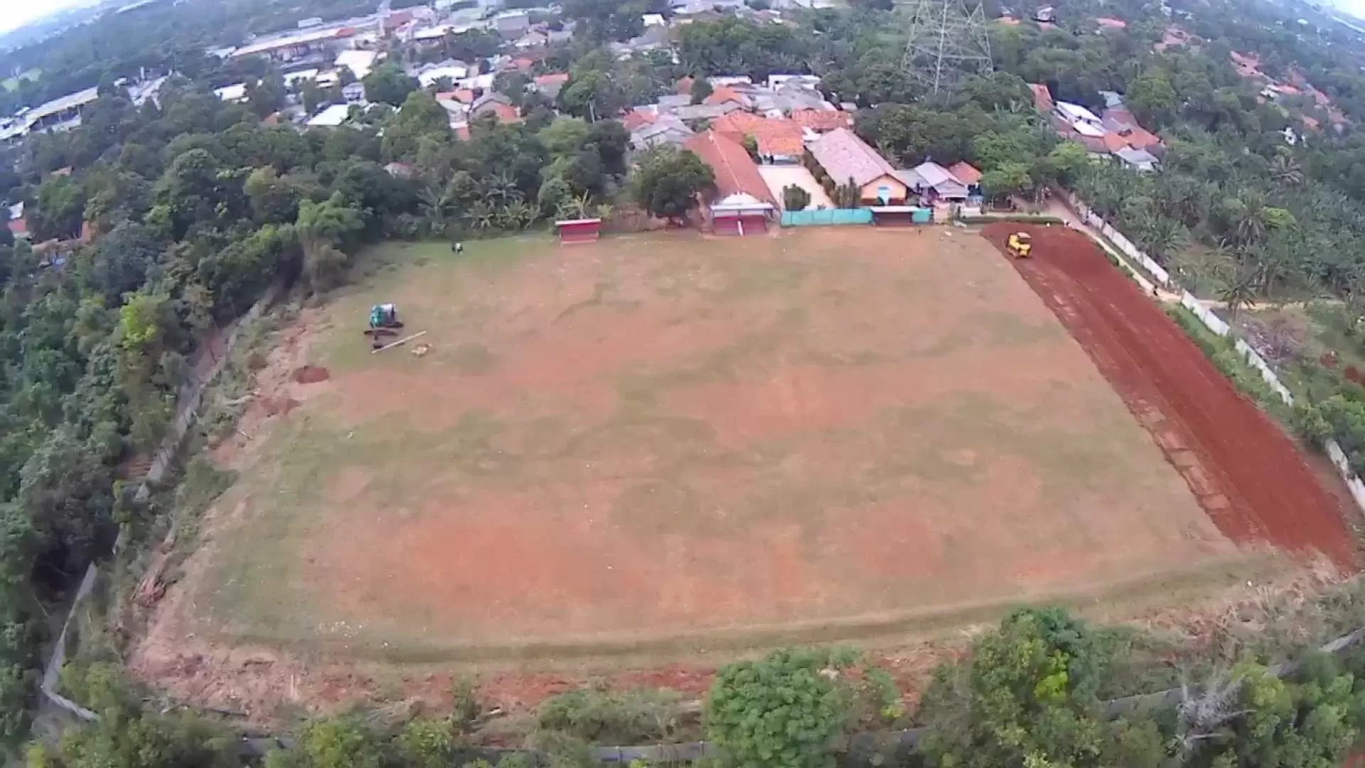 Harapan masyarakat Desa Bojong Nangka ingin memiliki lapangan sepak bola, kini jadi kenyataan.