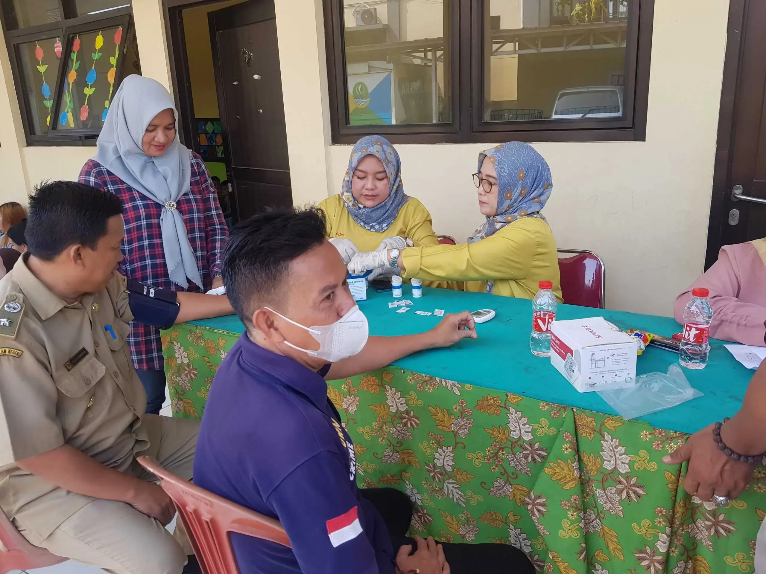 Skrining kesehatan penyakit tidak menular (PTM), di Desa Nagrak.