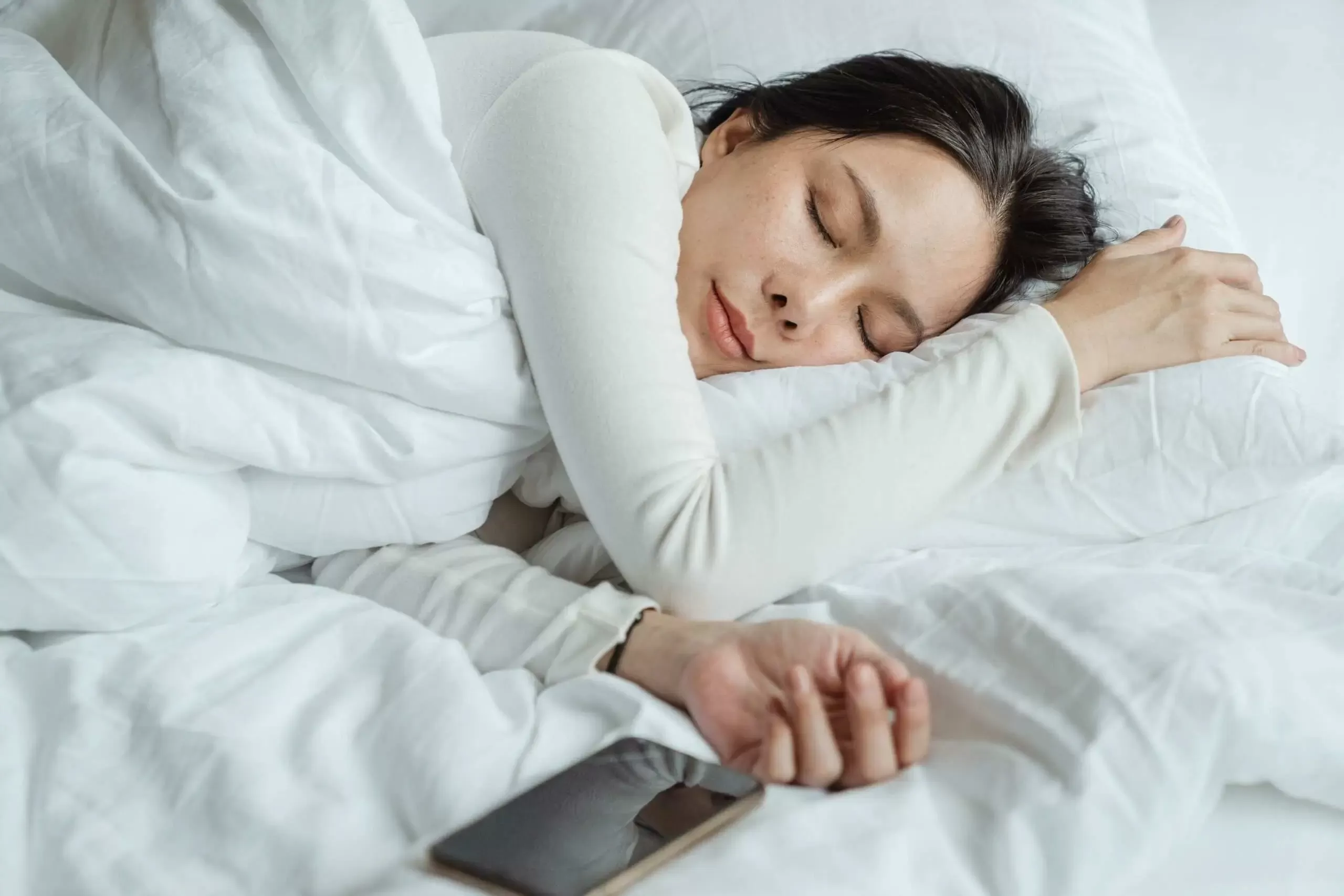Hindari Insomnia: Makanan yang Dilarang Sebelum Tidur