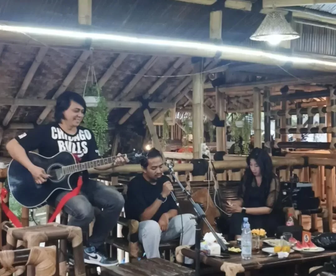 Kopi Jurang By Atok Suguhkan Live Musik Robi Lavina Ex Anima x Lavy Basis Republik, Sabtu ini
