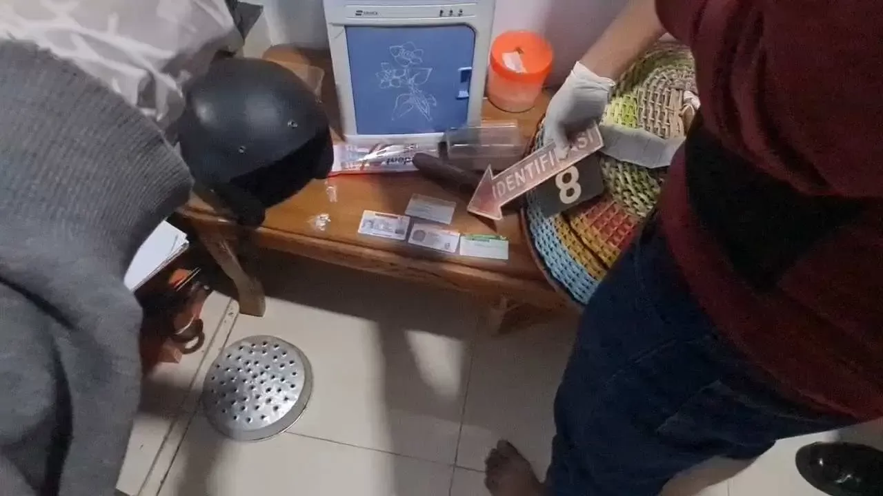 Penemuan Jasad Pria di Kamar Mandi, Menggemparkan Warga Cikeas Udik Bogor!