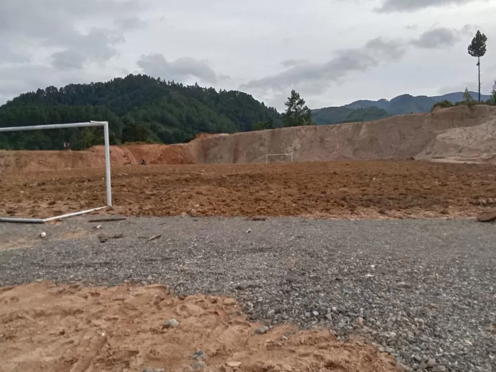 Dugaan penyimpangan pada proyek pembangunan stadiom mini di Desa Sungaiakar tengan diusut Kejari Sungaipenuh