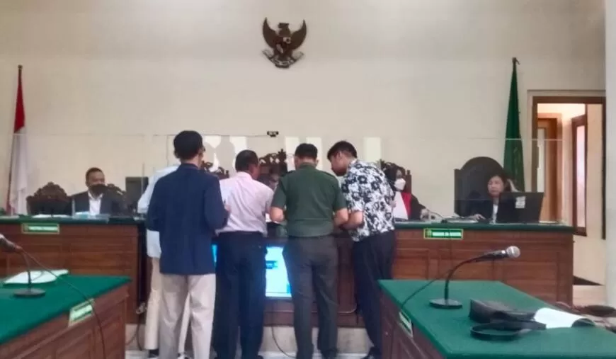 Sidang Wanprestasi Resto Sangria, PH Penggugat Serahkan Lima Bukti ...