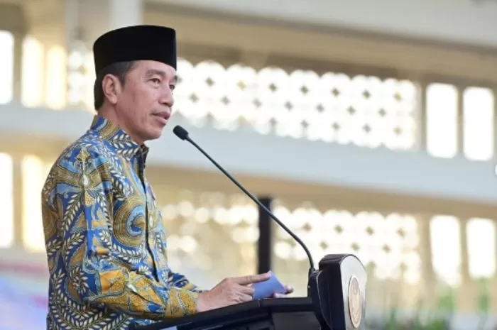 Erina Gudono Kedapatan Pakai Tas LV Puluhaan Juta, Padahal Jokowi