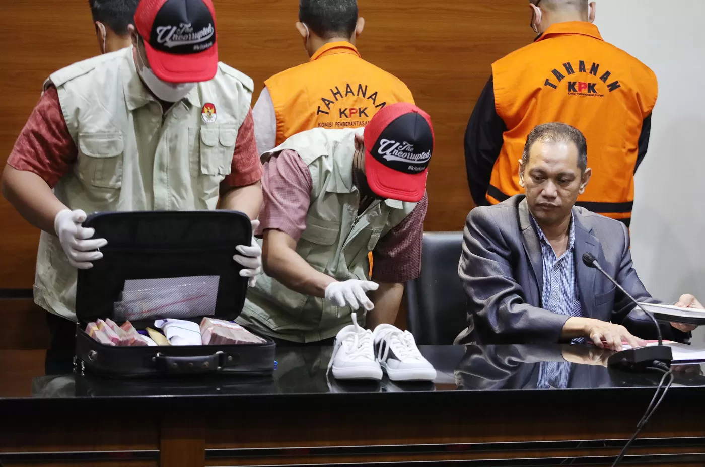 KPK Tangkap Pejabat Basarnas Dalam OTT Di Jakarta Dan Bekasi - Jawa Pos