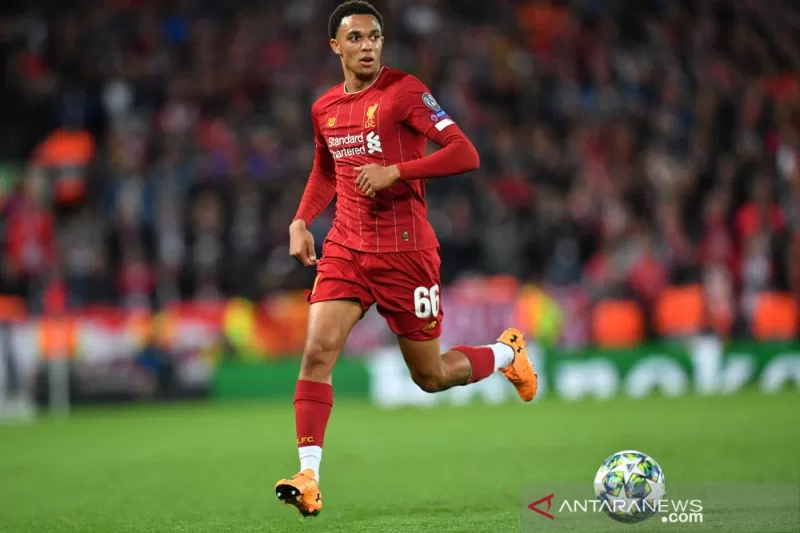 Jurgen Klopp Tunggu Perkembangan Cedera Hamstring Trent Alexander ...