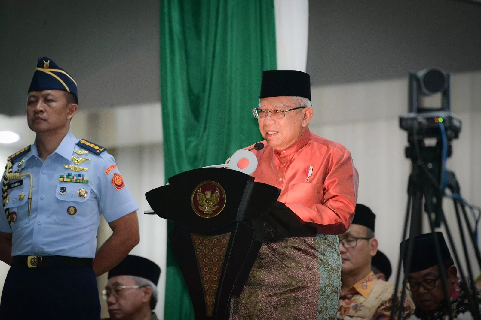 Ma'ruf Amin: Teknologi Jangan Sampai Bikin Kita Lupa Baca Alquran ...