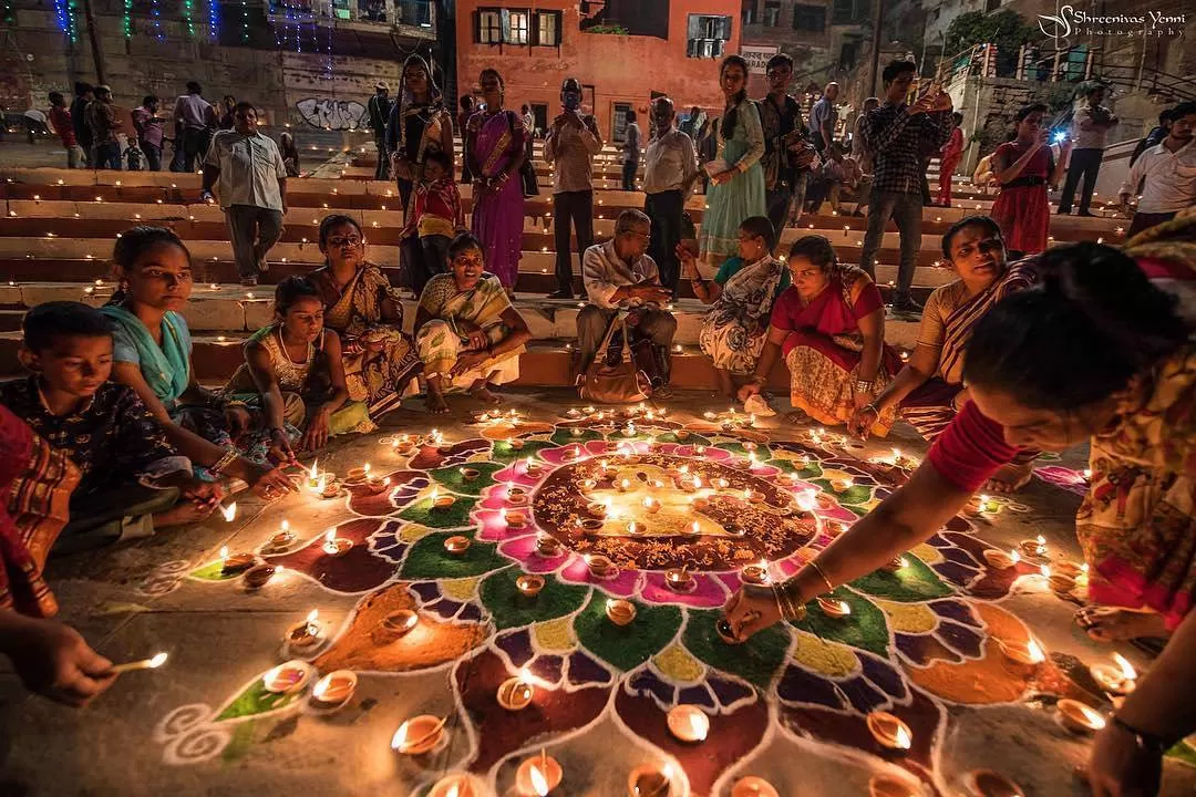 Uniknya Perayaan Diwali bagi Umat Hindu, Festival Penuh Cahaya Terbesar ...