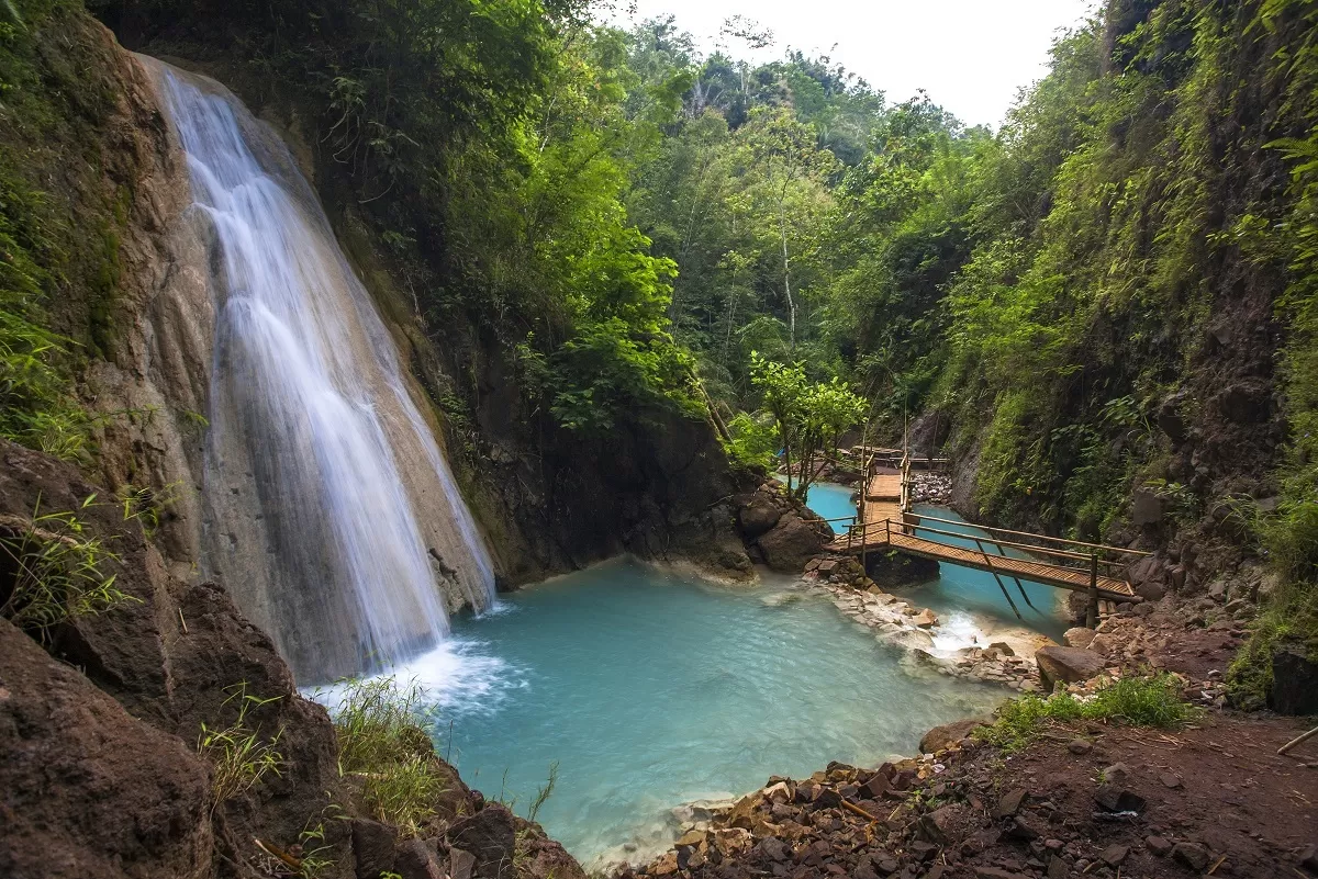 Rencana Libur Panjang Nataru? Ini 5 Rekomendasi Tempat Wisata Alam Yang ...