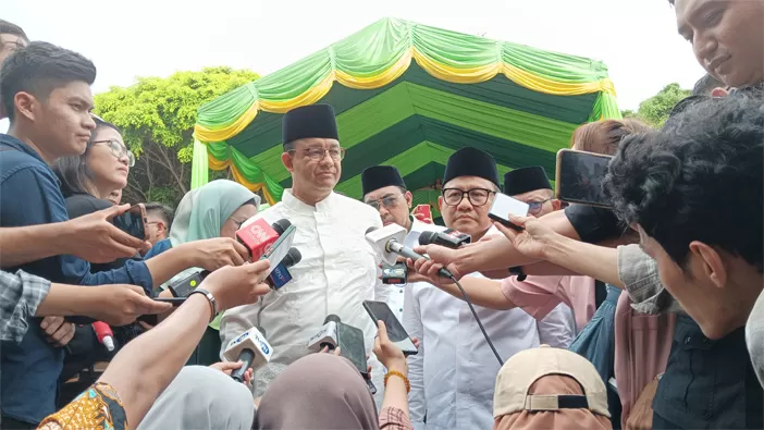 Kampanye Di Belimbingsari: Paslon Anies-Muhaimin Diskusi Dengan Nelayan ...