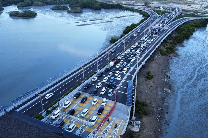 Jelang Libur Tahun Baru, Volume Kendaraan Di Ruas Tol Luar Jawa Alami ...