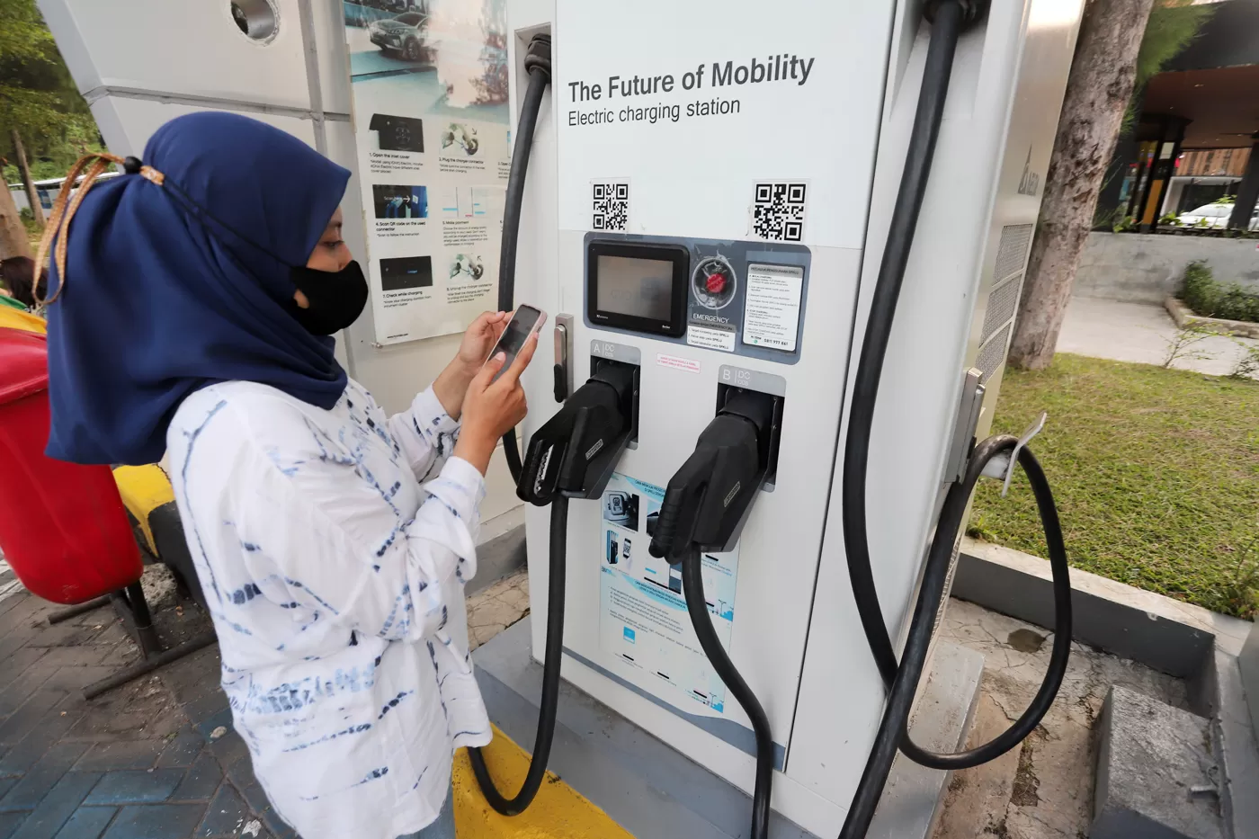 Mudik Pakai Mobil Listrik? Tenang, Ada 49 Titik SPKLU Di Sepanjang Tol ...