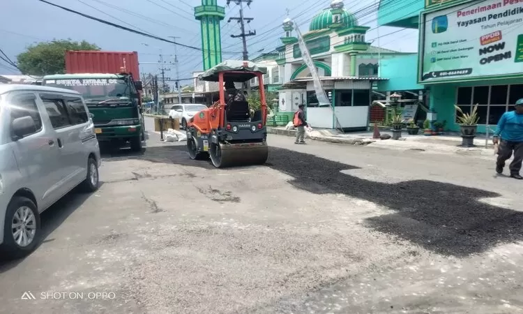 Pemkab Sidoarjo Bakal Perbaiki 39 Ruas Jalan Rusak Selama Tahun 2024 ...